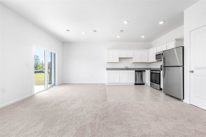 Image No.8-3 Bed Townhouse for sale