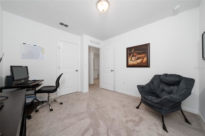 Image No.14-3 Bed Townhouse for sale