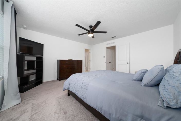 Image No.19-3 Bed Townhouse for sale