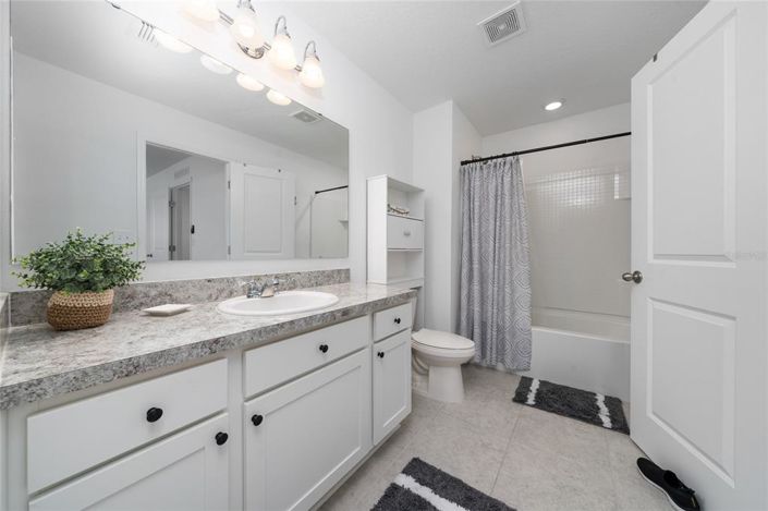 Image No.21-3 Bed Townhouse for sale