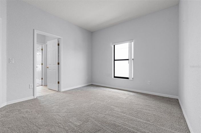 Image No.20-4 Bed Property for sale