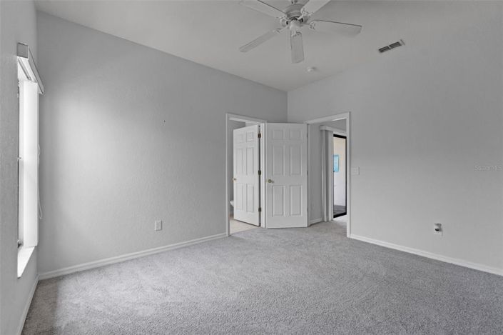 Image No.24-4 Bed Property for sale