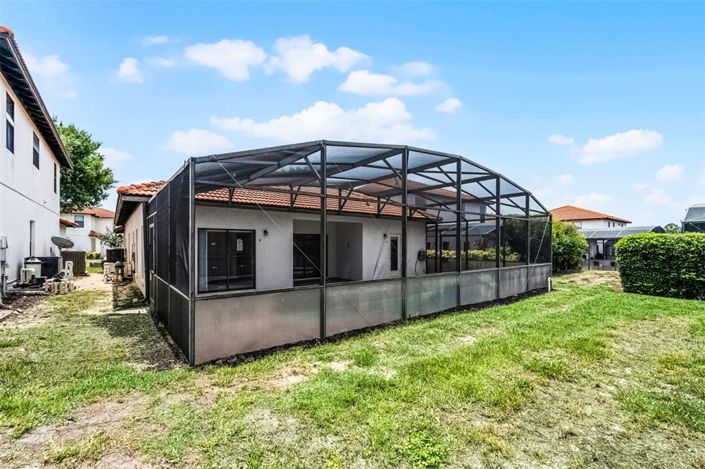 Image No.32-4 Bed Property for sale