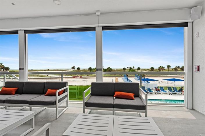 Image No.28-2 Bed Property for sale