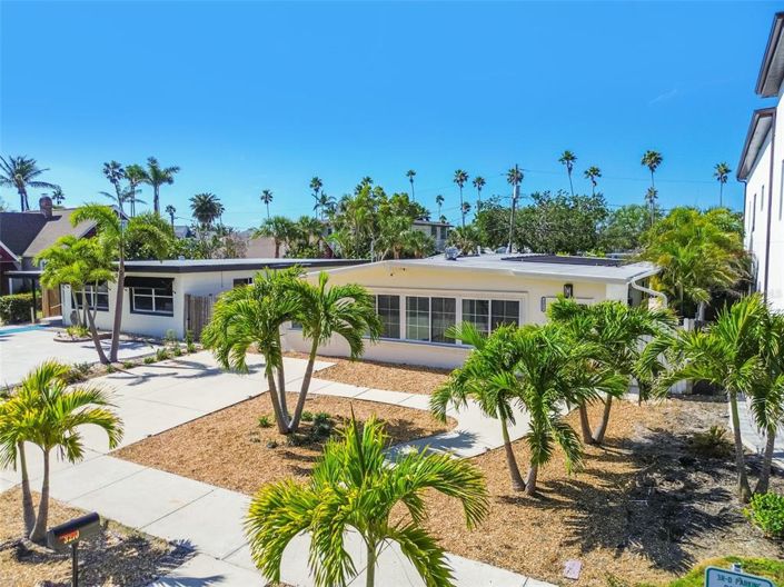 Image No.2-3 Bed Property for sale