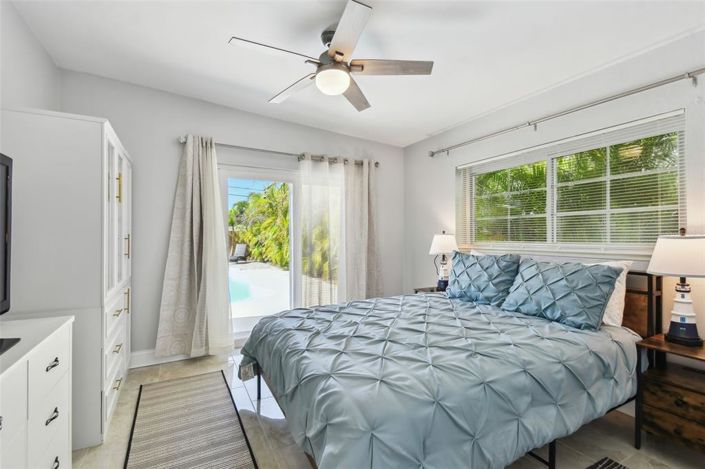 Image No.28-3 Bed Property for sale