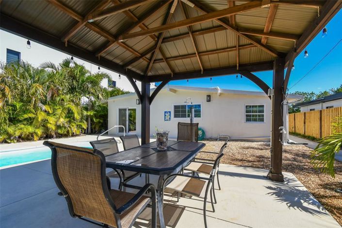 Image No.41-3 Bed Property for sale