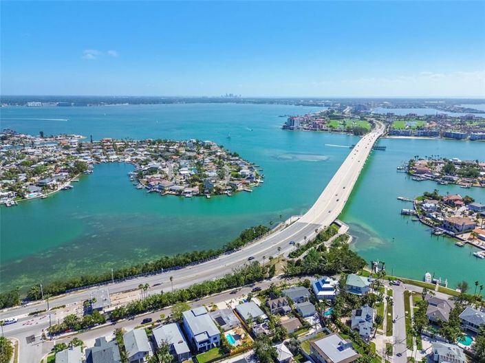 Image No.51-3 Bed Property for sale