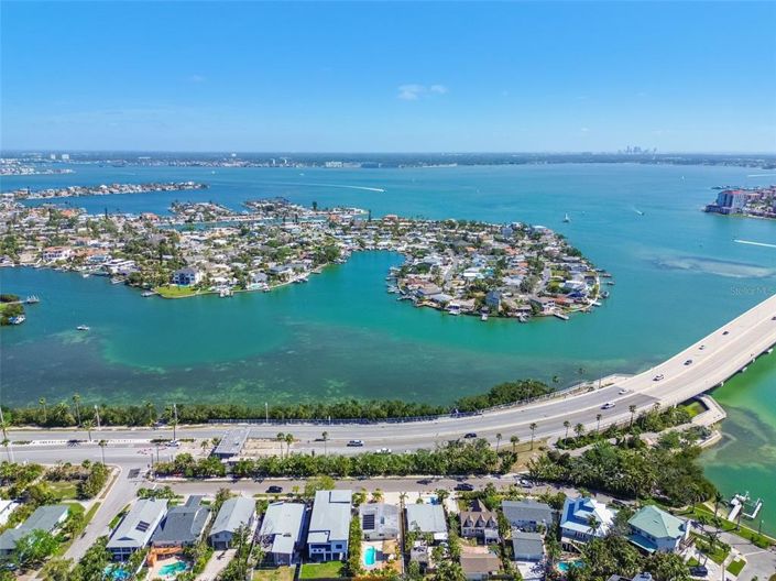 Image No.52-3 Bed Property for sale