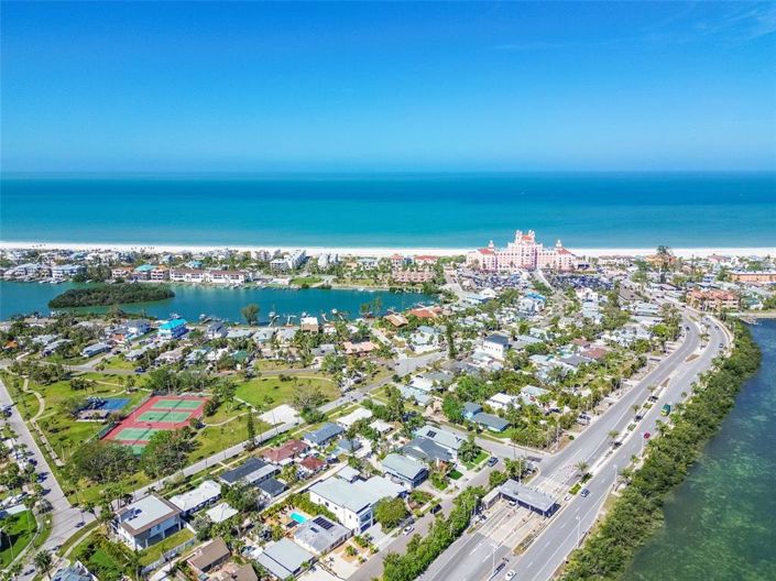 Image No.54-3 Bed Property for sale