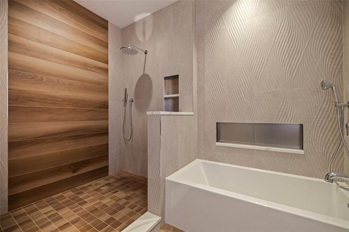 Image No.39-5 Bed Property for sale