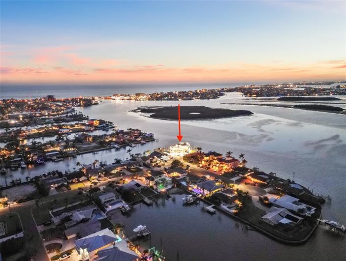 Image No.4-5 Bed Property for sale