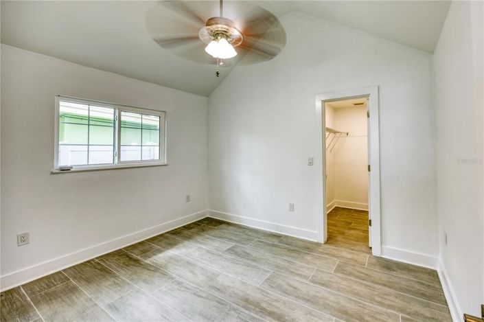 Image No.11-2 Bed Property for sale