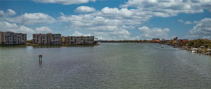 Image No.23-2 Bed Property for sale