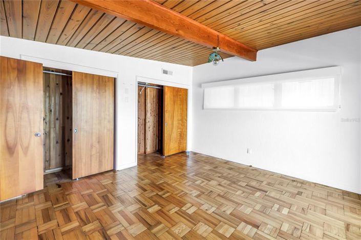 Image No.35-4 Bed Property for sale