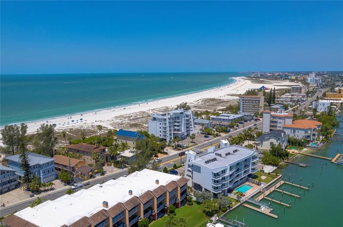 Image No.50-2 Bed Property for sale