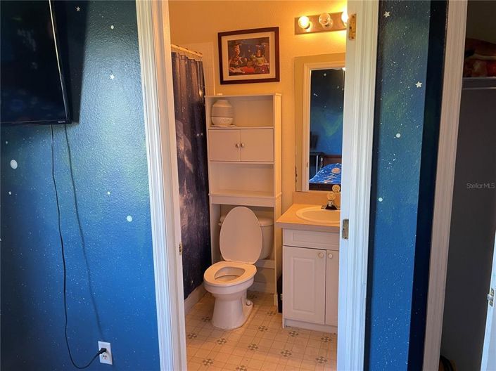 Image No.17-3 Bed Townhouse for sale