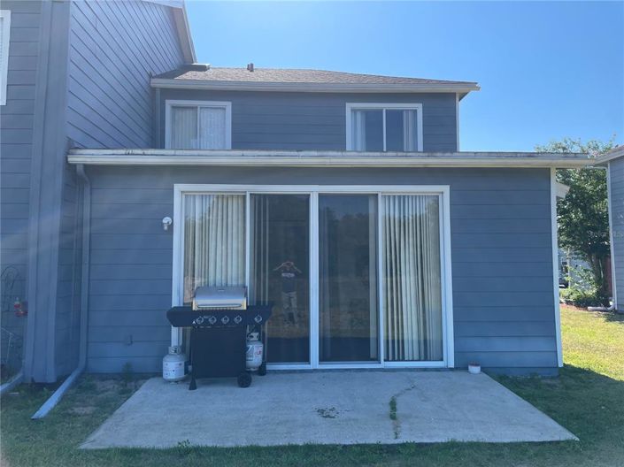 Image No.22-3 Bed Townhouse for sale