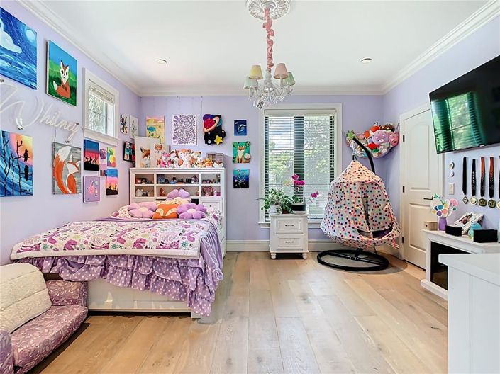 Image No.45-4 Bed Property for sale