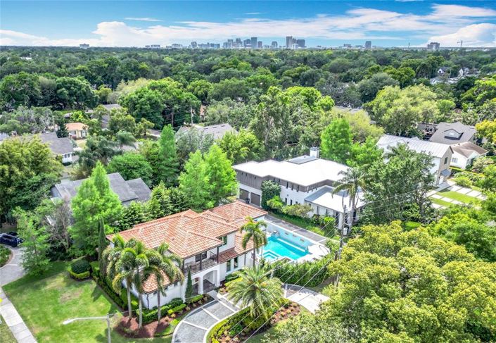 Image No.5-4 Bed Property for sale