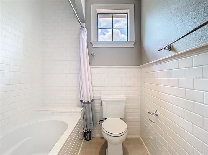 Image No.51-4 Bed Property for sale