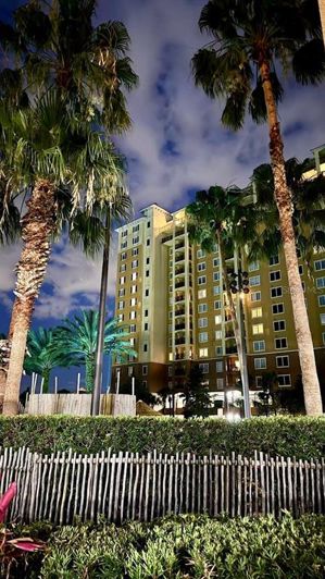 Image No.10-2 Bed Property for sale