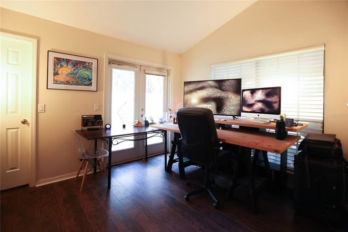 Image No.24-3 Bed Property for sale