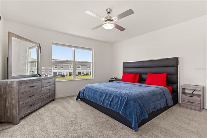 Image No.10-3 Bed Townhouse for sale