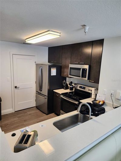 Image No.4-3 Bed Property for sale