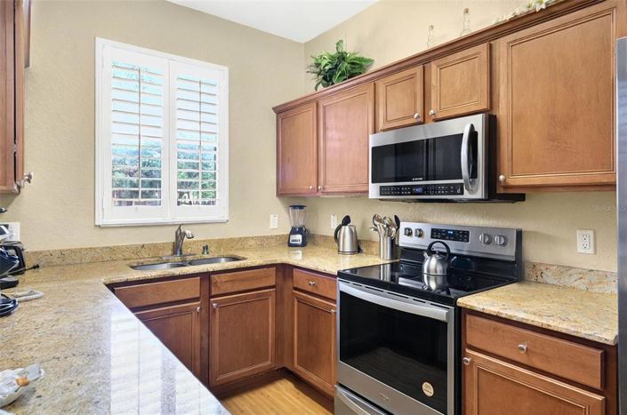 Image No.8-3 Bed Townhouse for sale