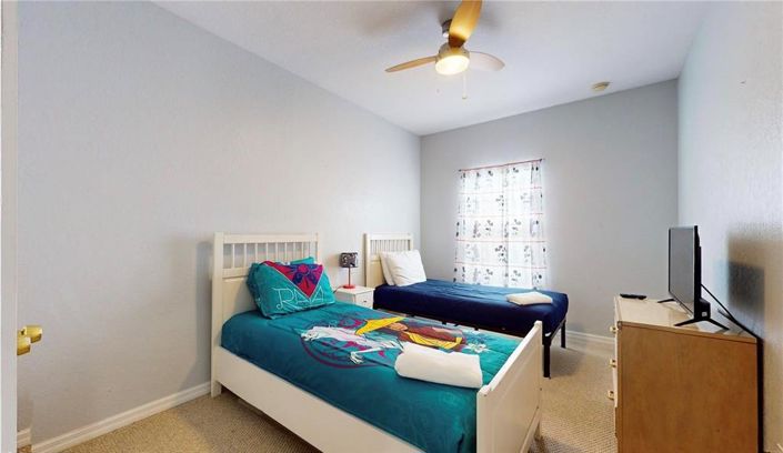 Image No.19-4 Bed Townhouse for sale