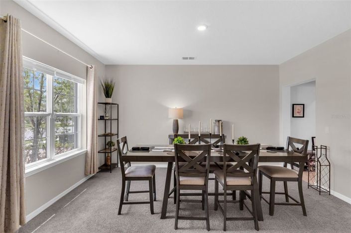 Image No.11-5 Bed Property for sale