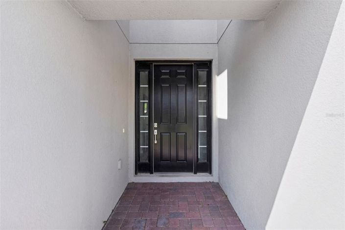 Image No.3-5 Bed Property for sale