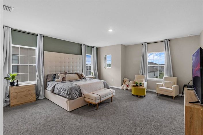 Image No.31-5 Bed Property for sale