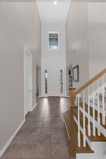 Image No.5-5 Bed Property for sale