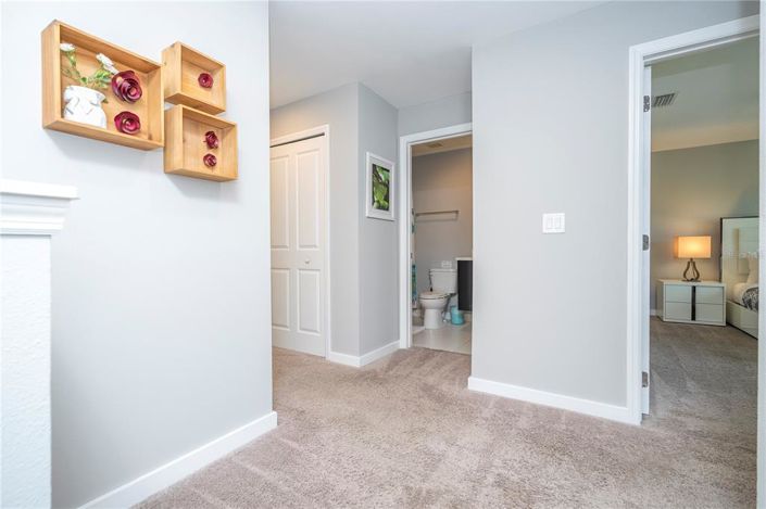 Image No.30-4 Bed Townhouse for sale