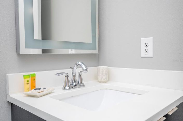 Image No.32-4 Bed Townhouse for sale