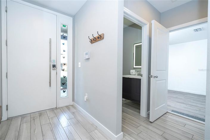 Image No.4-4 Bed Townhouse for sale