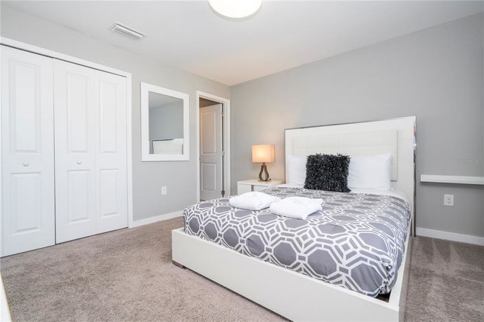 Image No.47-4 Bed Townhouse for sale