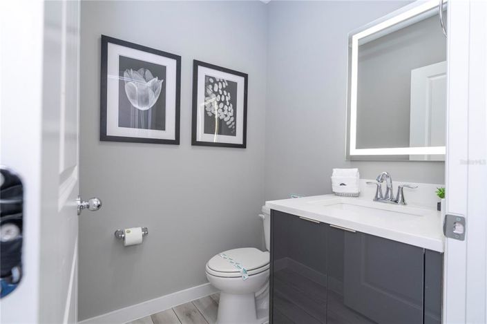 Image No.5-4 Bed Townhouse for sale