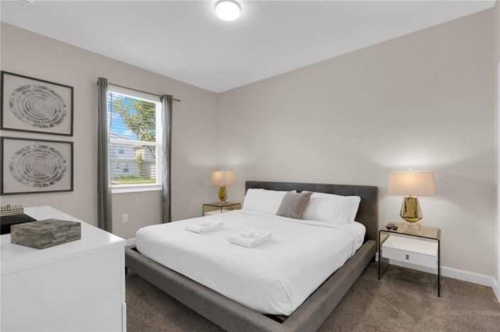 Image No.11-9 Bed Property for sale