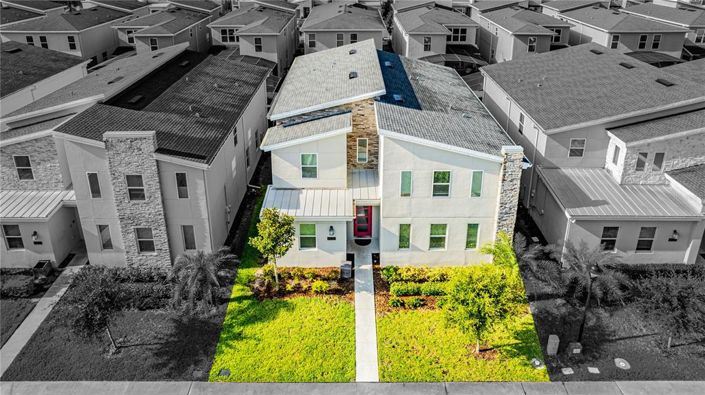 Image No.3-9 Bed Property for sale