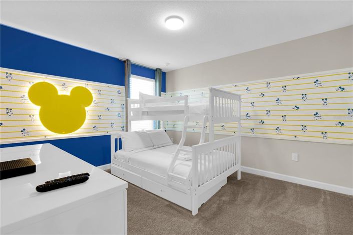 Image No.38-9 Bed Property for sale