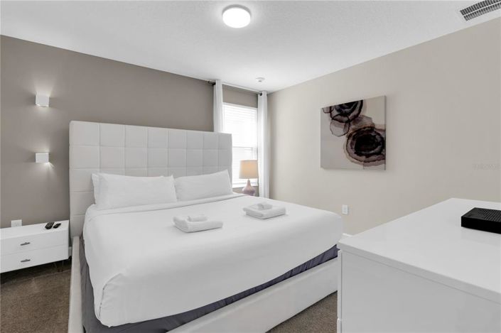 Image No.43-9 Bed Property for sale