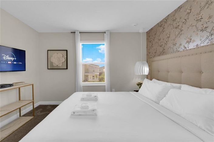 Image No.51-9 Bed Property for sale