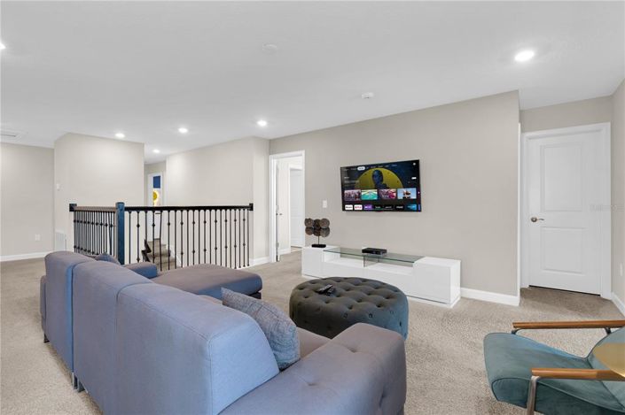 Image No.54-9 Bed Property for sale