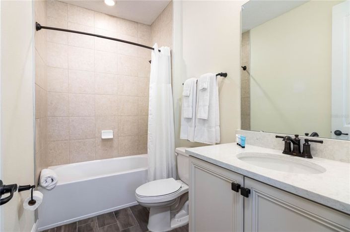 Image No.13-3 Bed Townhouse for sale