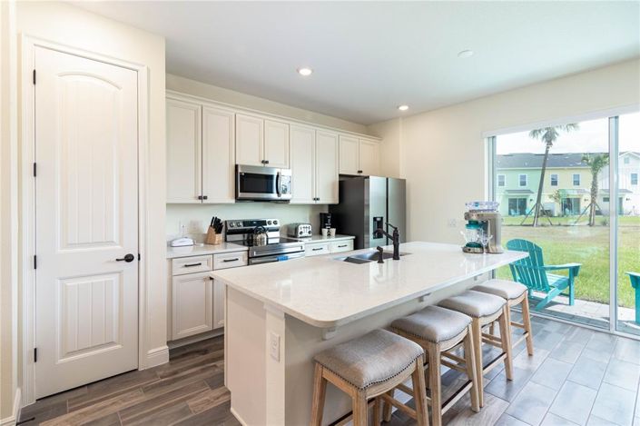 Image No.7-3 Bed Townhouse for sale