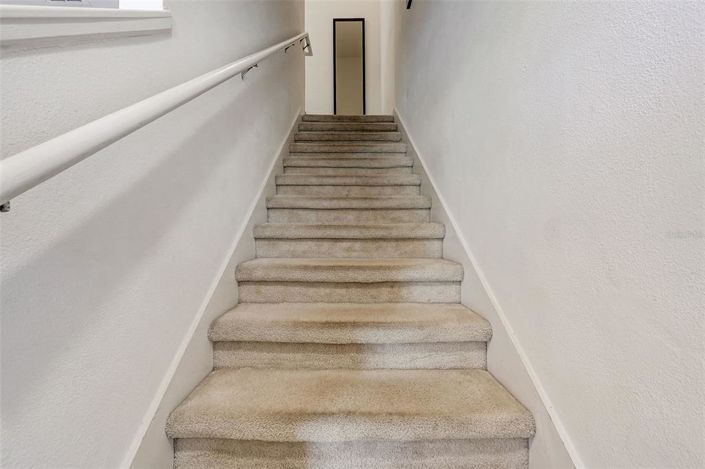 Image No.15-2 Bed Townhouse for sale