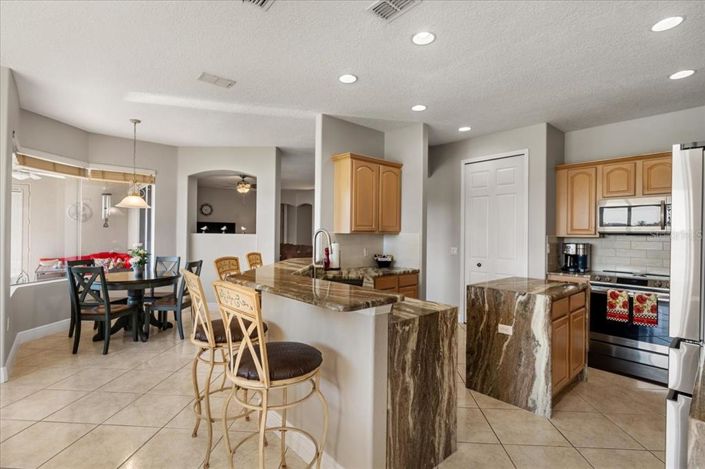 Image No.21-4 Bed Property for sale